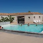 Hameau Des Cannisses Campsite 3*
