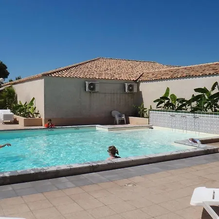Hameau Des Cannisses 3*