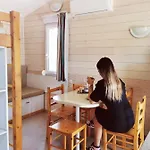 Camping Hameau Des Cannisses 3*