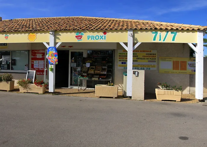 Camping Hameau Des Cannisses Gruissan